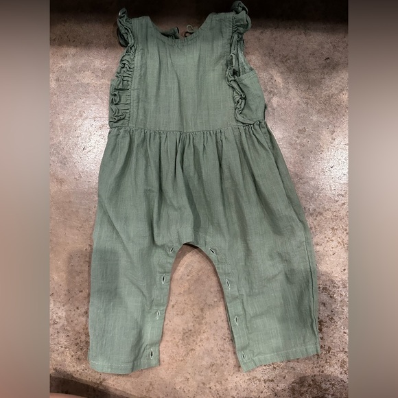 Boutique toddler linen romper 12-18 m - Picture 1 of 2